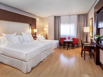 Barcelo Congress 5*
